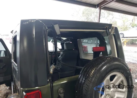 2009 Jeep Wrangler X из США, поврежденный, VIN 1J4FA24159L725265